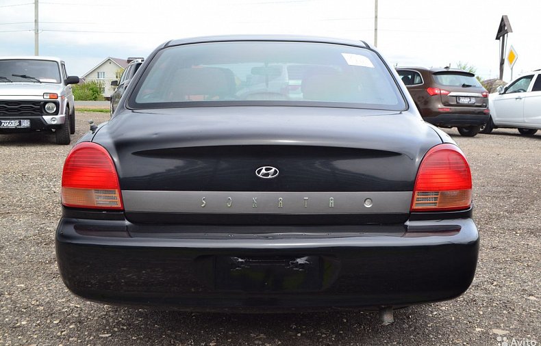 Hyundai Sonata, 2001
